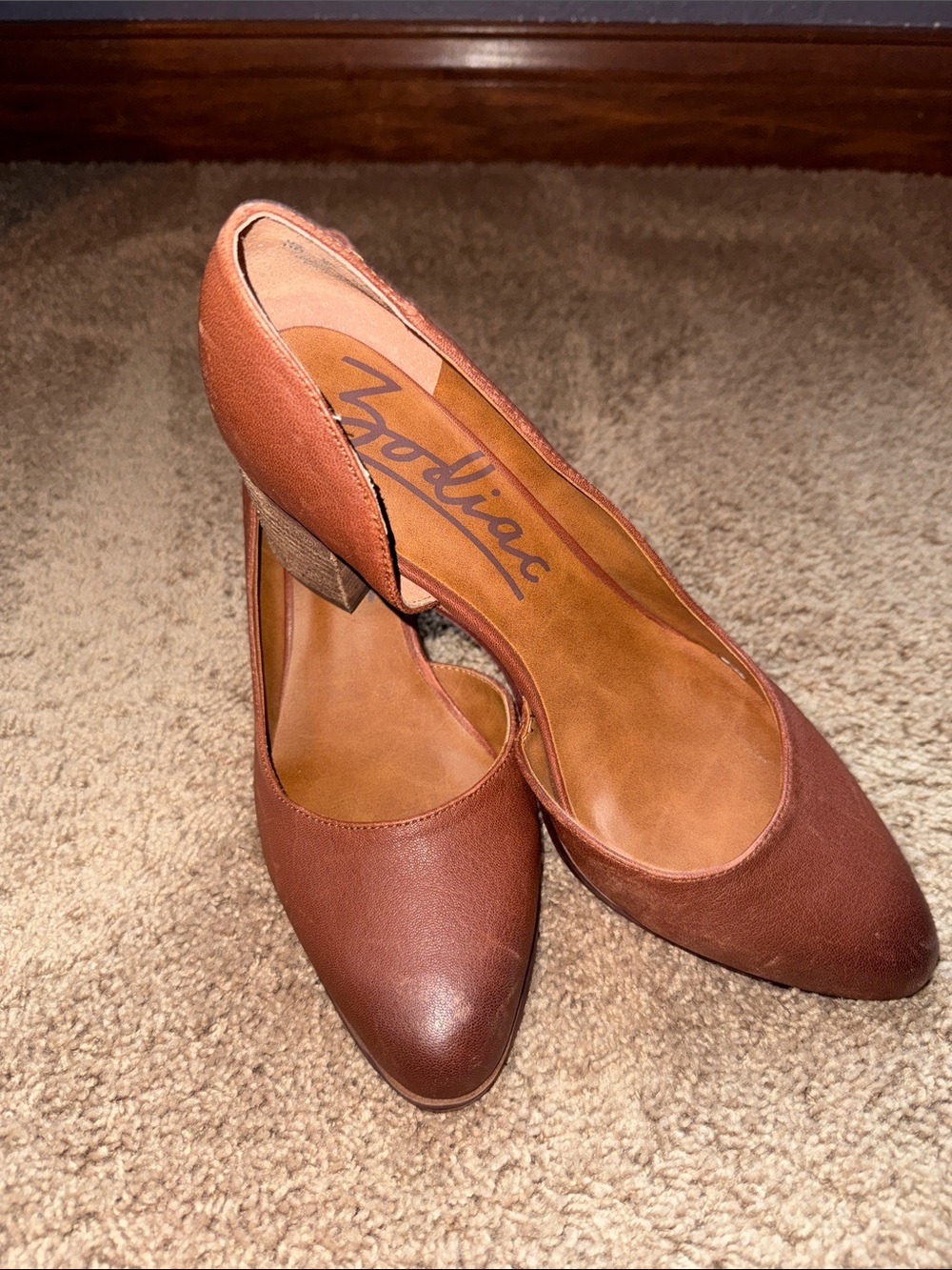Zodiac Cognac Gracie Block Heel Pumps